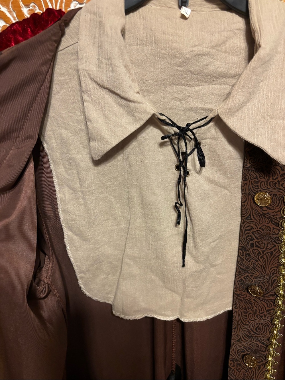 Pirate-Style Costume. Mens XL. Unisex Wmns 2X - Picture 4 of 10